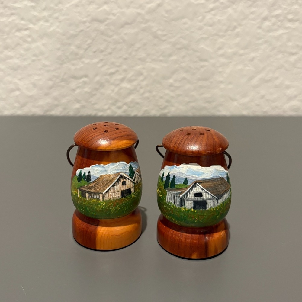 Vintage Hand Painted Wood Barn Scene Salt & Pepper Shakers Set of 2 Farmhouse